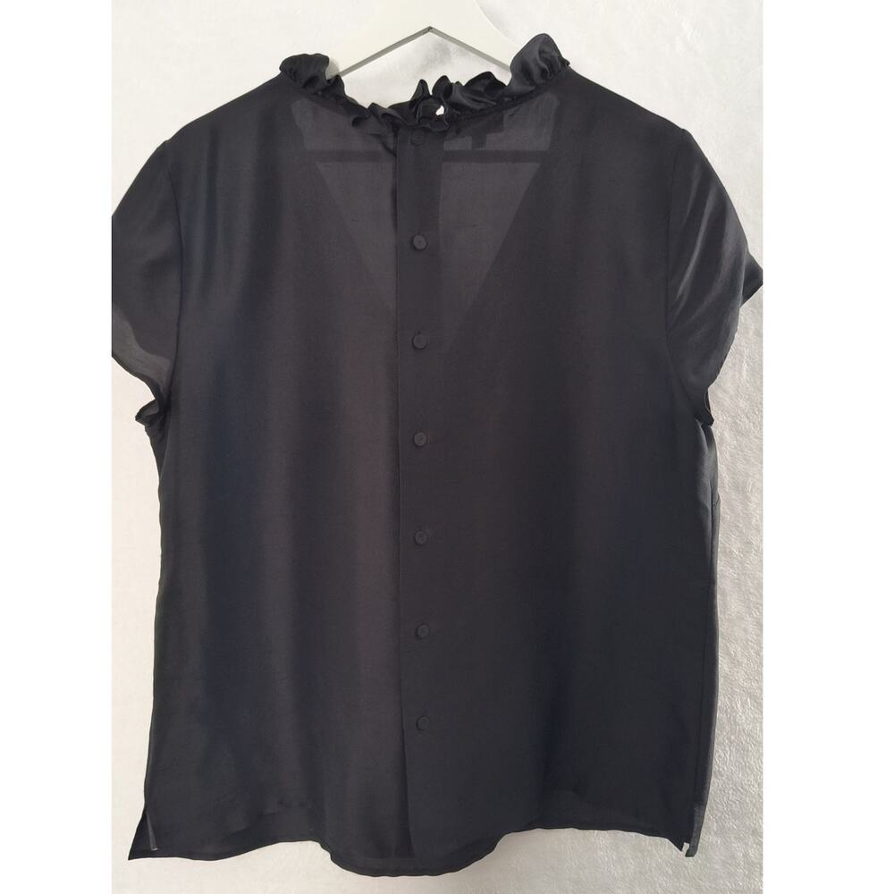 Talbots Silk Button Back Top Women's Sz12W Black V-Neck Ruffled Short Sleeve - Picture 13 of 16